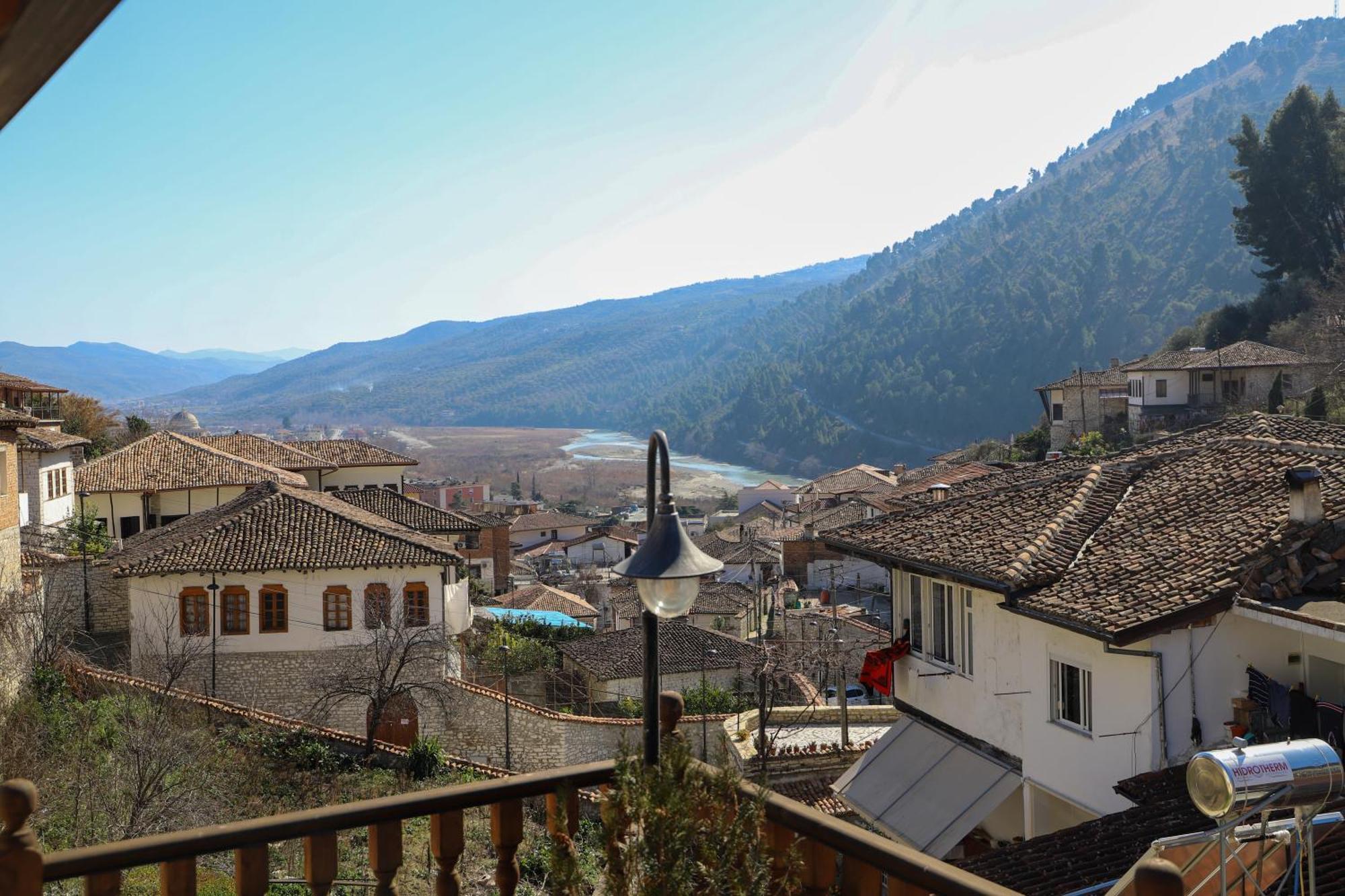 Dd Villa Berat Exterior foto